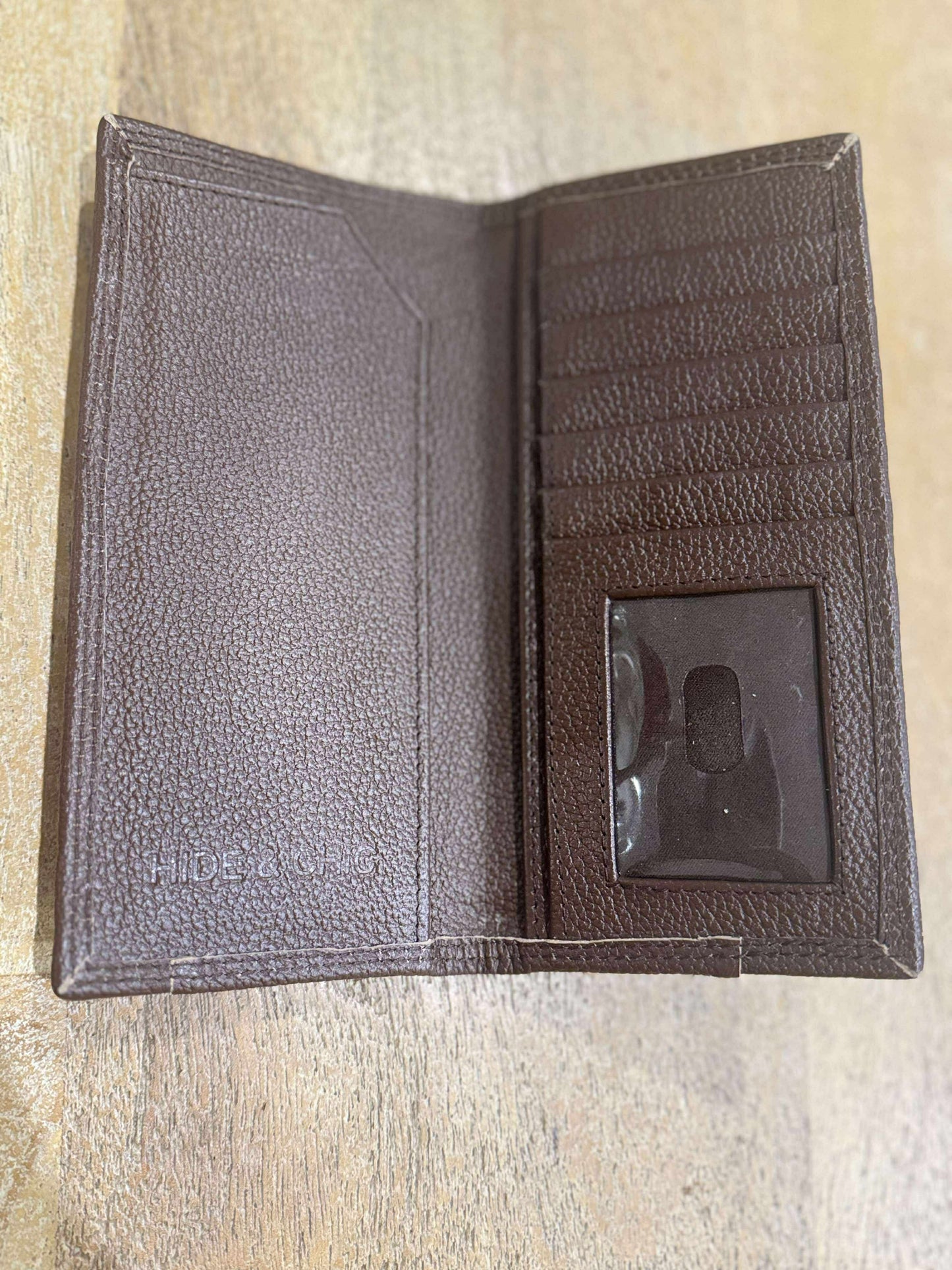 Handmade cowhide leather Rodeo Wallet for women with RFID protection, embroidery, and Western concho. Features card slots, note pockets, and zip pocket.