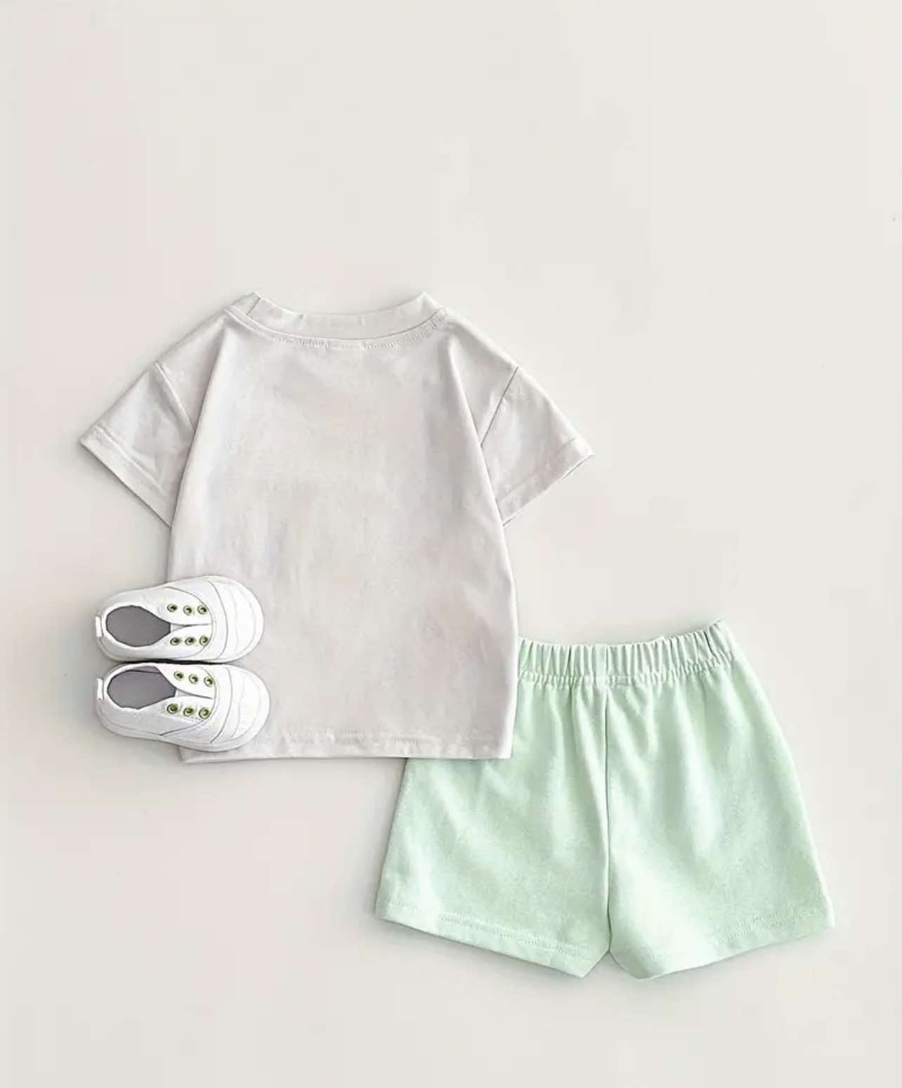 Ice Cream Set Mint Green displayed in a gift box, perfect for baby showers in Australia.