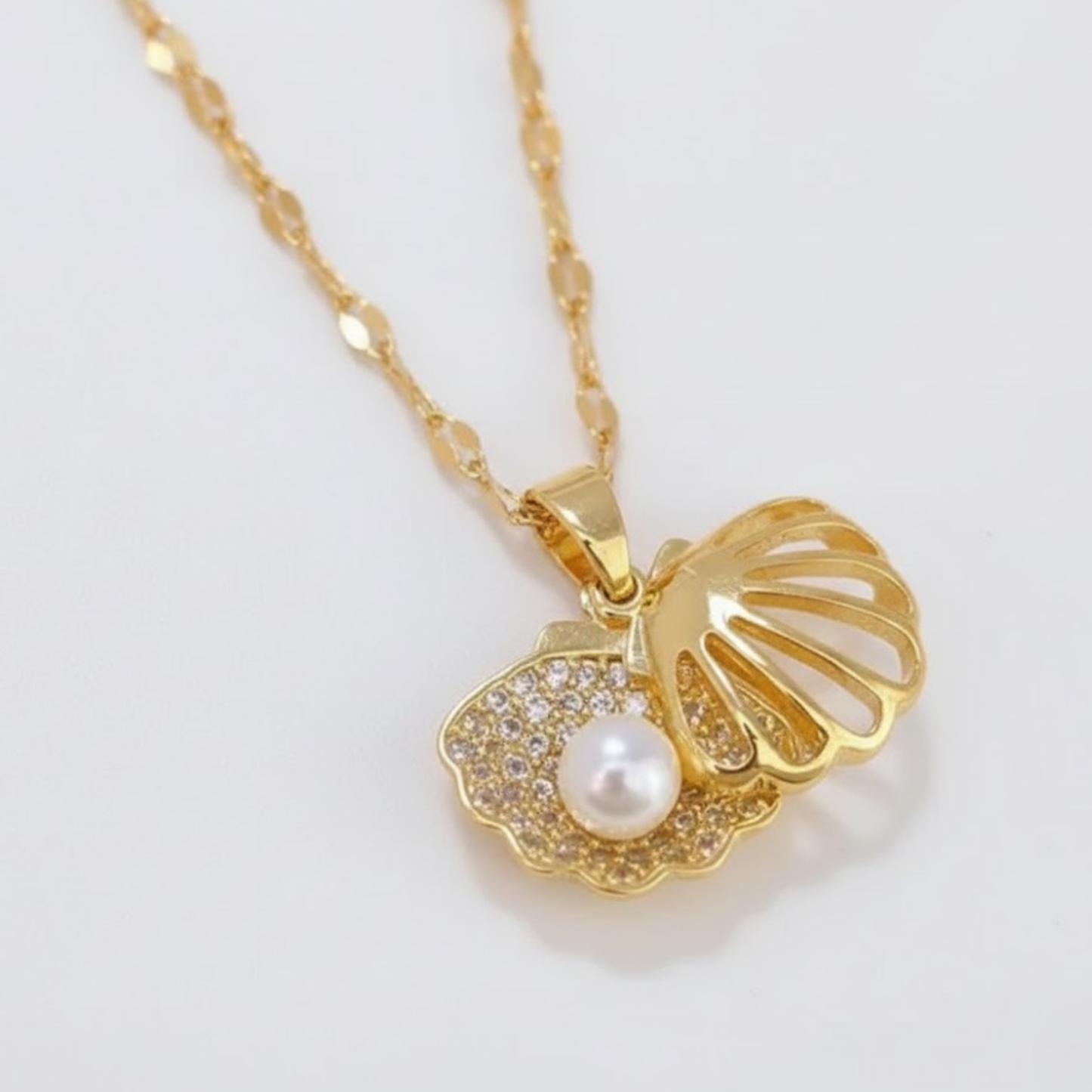 Luxe Glow Necklace