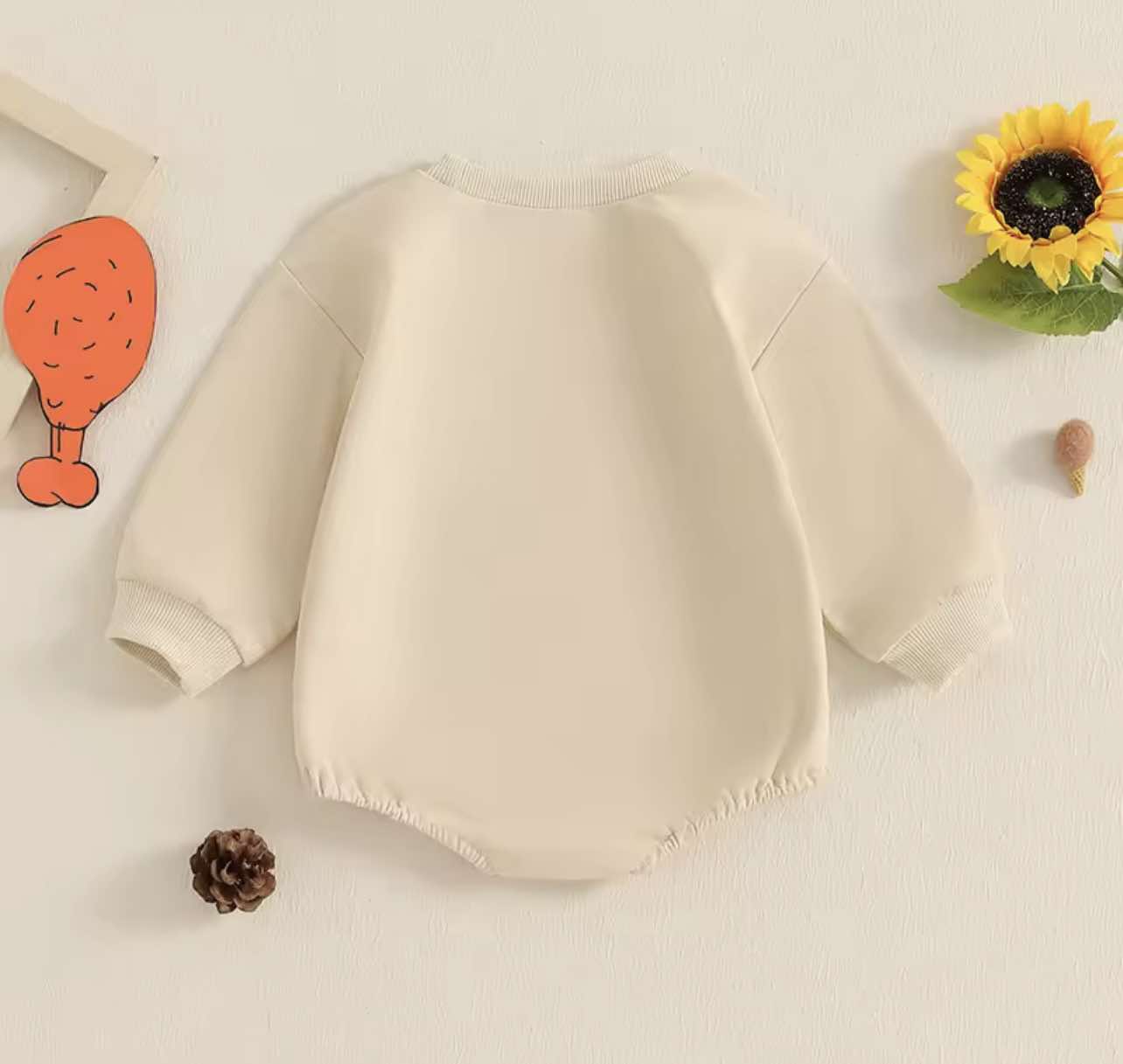 Rustic boho baby outfit – long sleeve romper with bold graphic for newborns and toddlers, perfect for photo shoots and gifts.