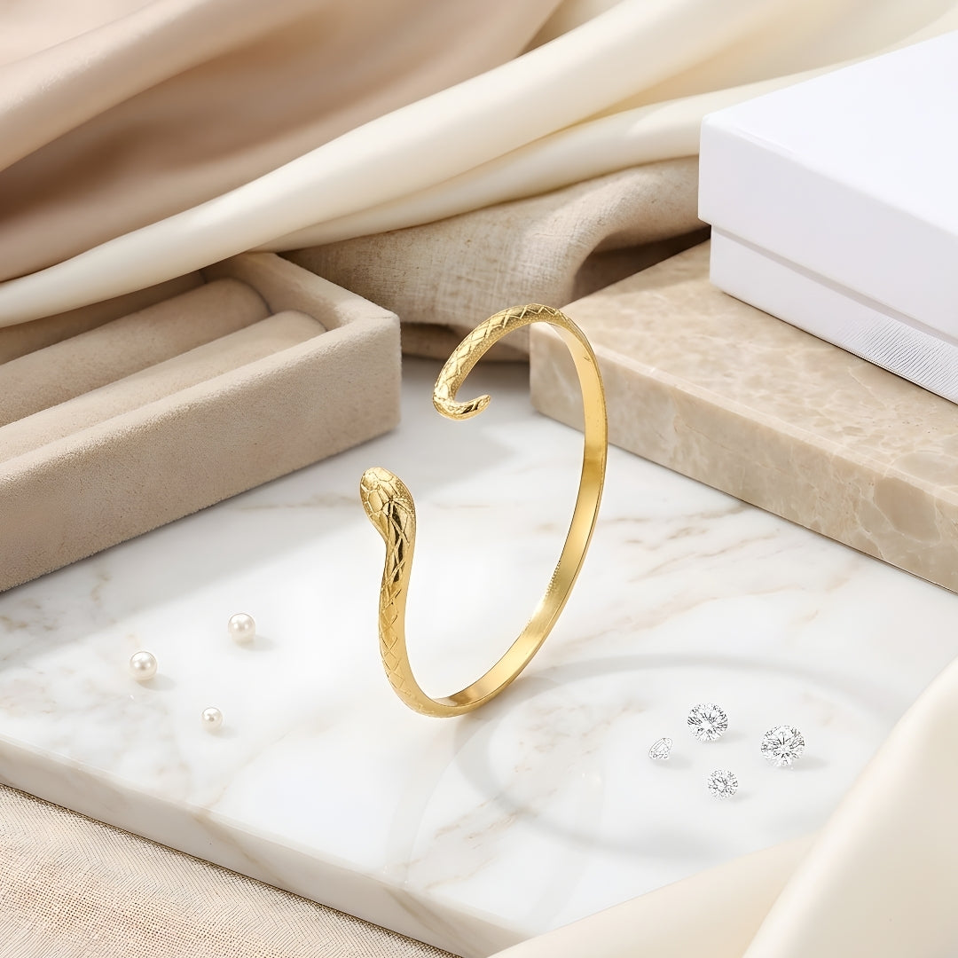 Serpentine Gold Bracelet