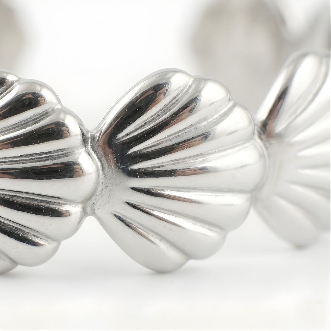 Marea Shell Silver Cuff Bracelet