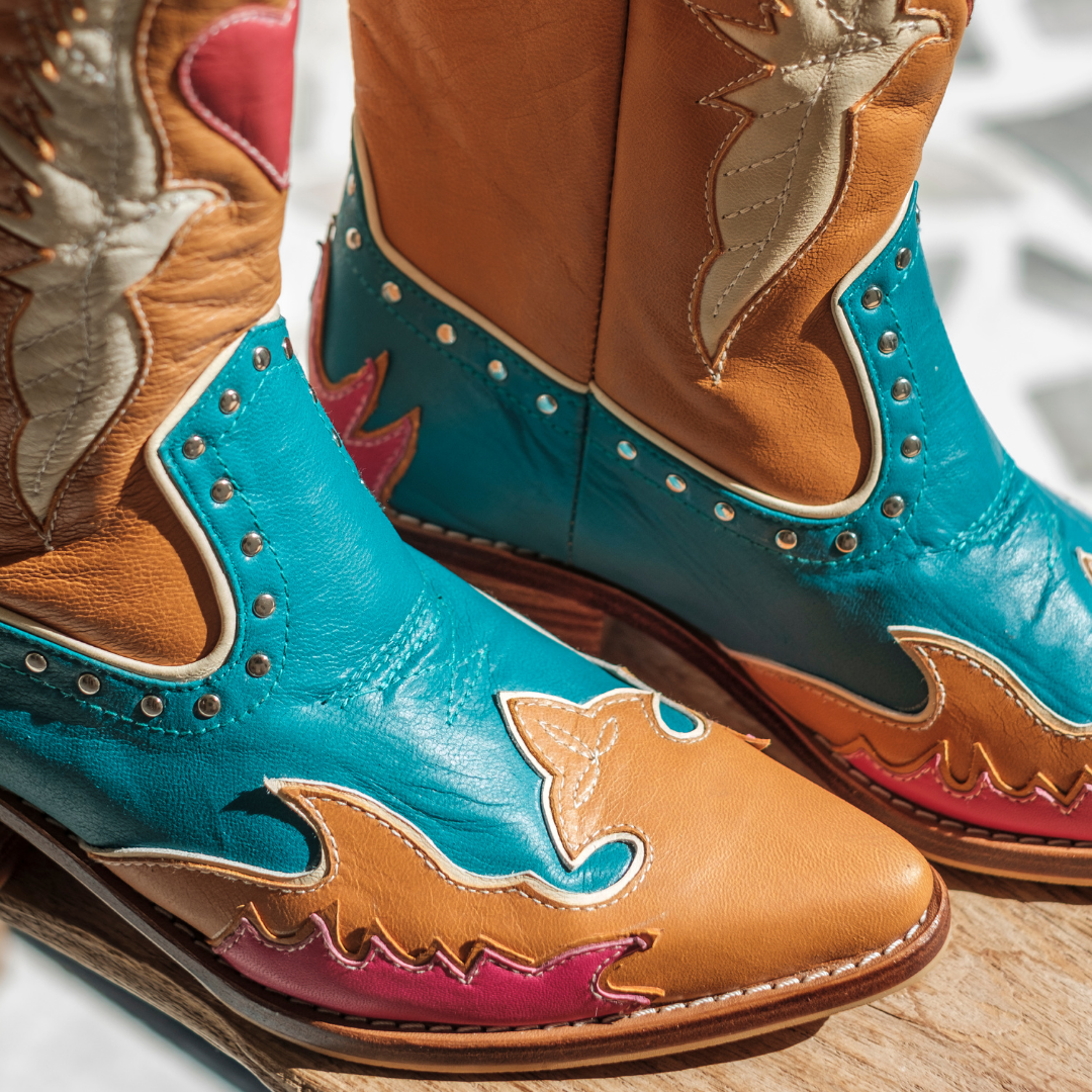 Wing & Heart Cowboy Boots | Aqua Flame
