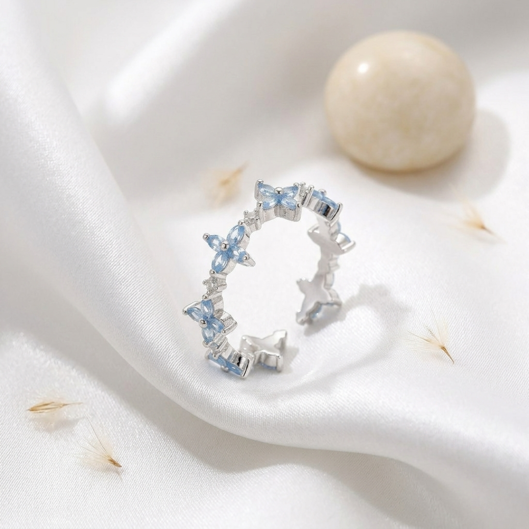 Blue Clover Bloom Open Ring