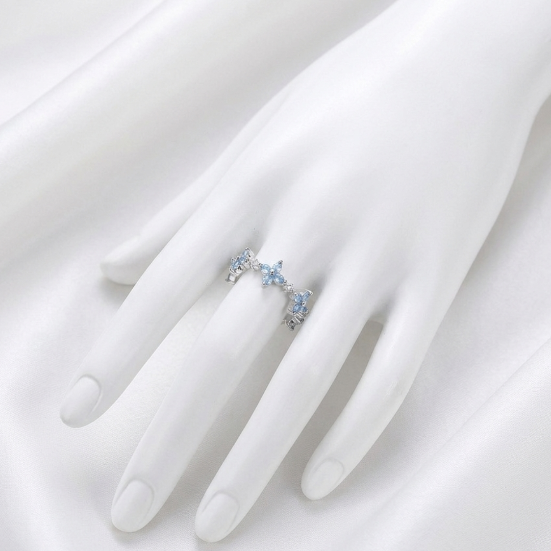 Blue Clover Bloom Open Ring
