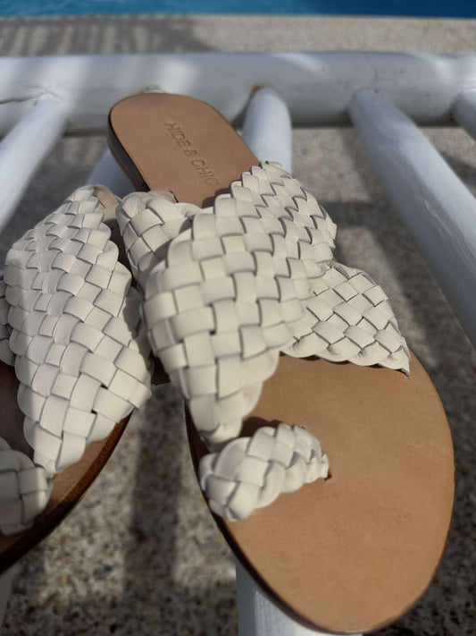 Salttrack Woven Slide | Cream Leather Toe Loop Sandal