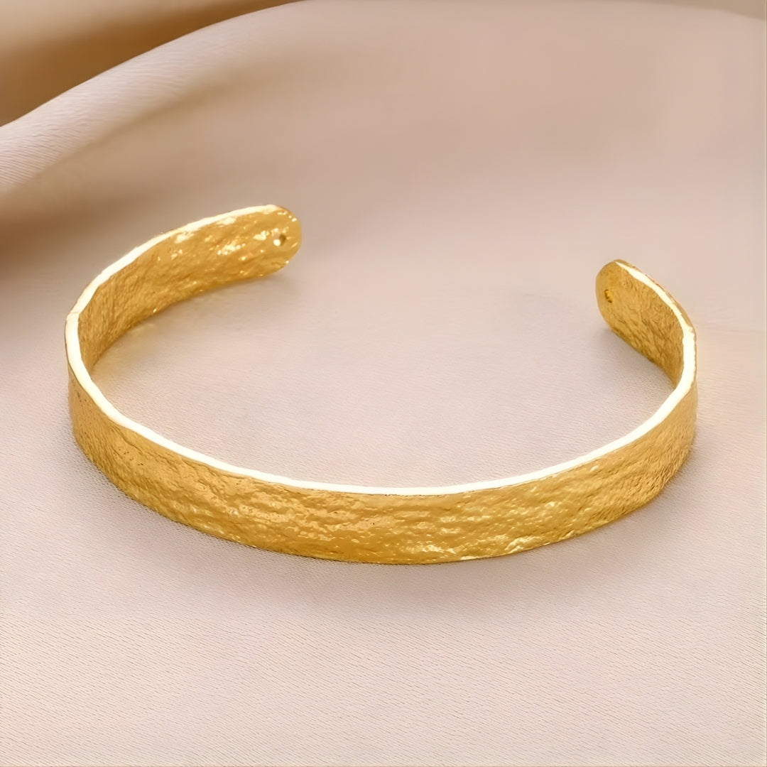 Gold Ridged Bracelet