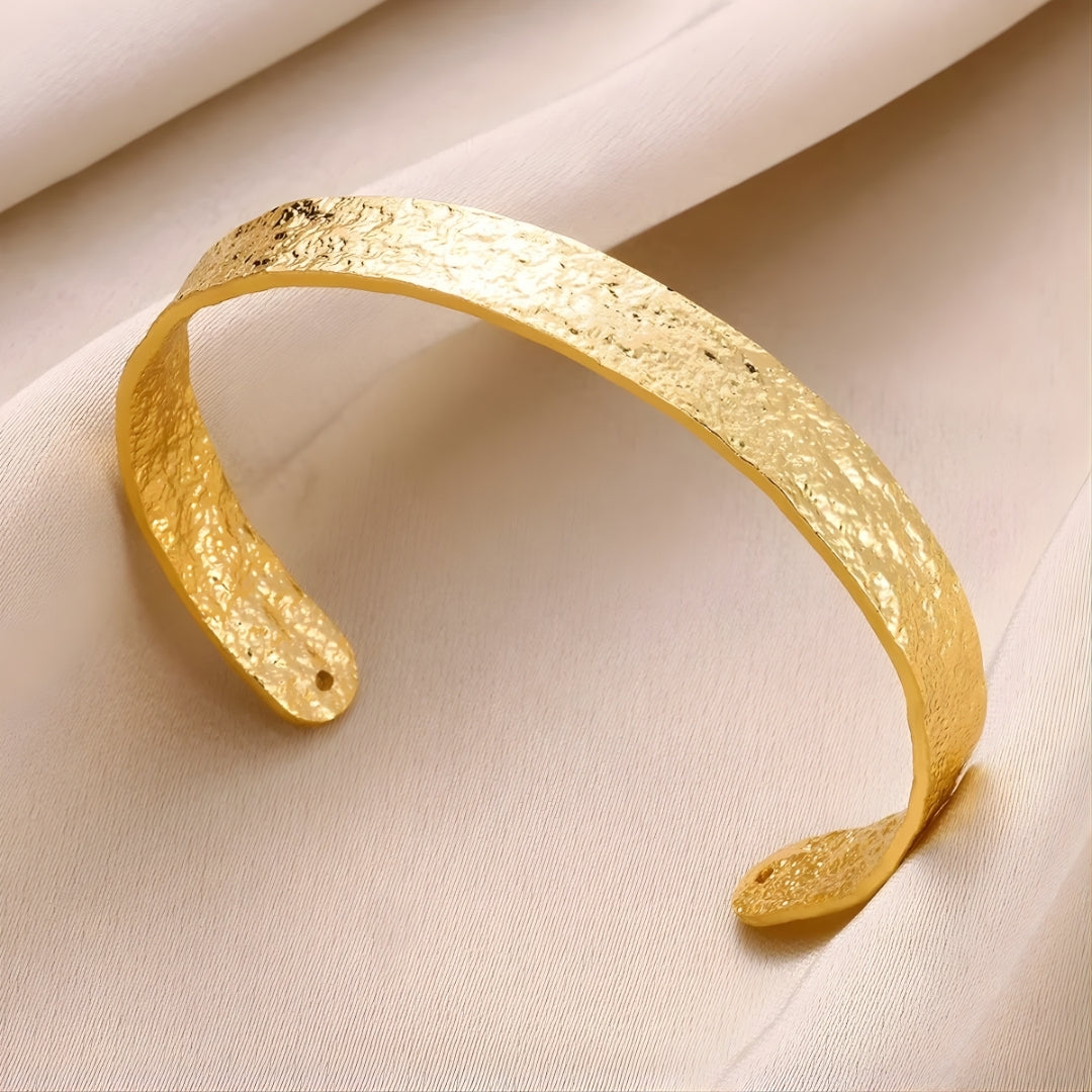 Gold Ridged Bracelet