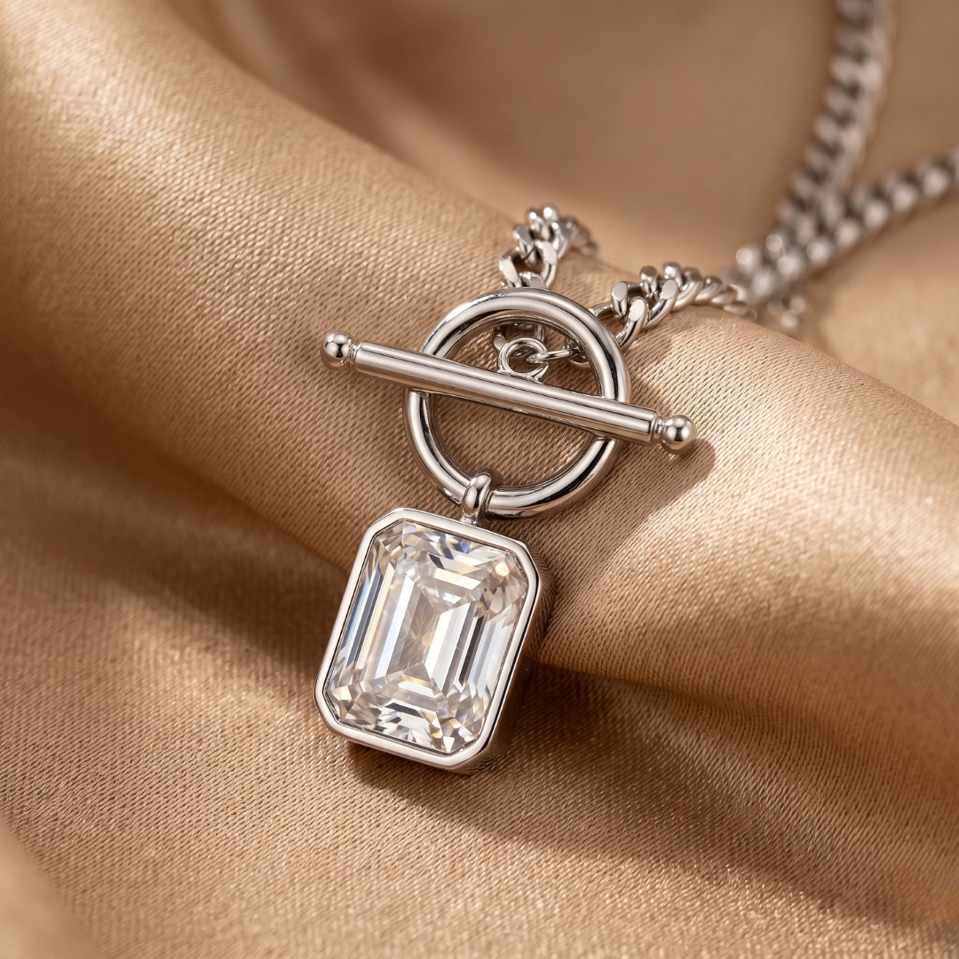 Lumière Crystal Chain Necklace