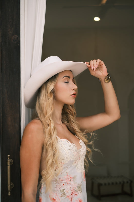 Cattleman felt cowboy hat with structured silhouette and heritage flair