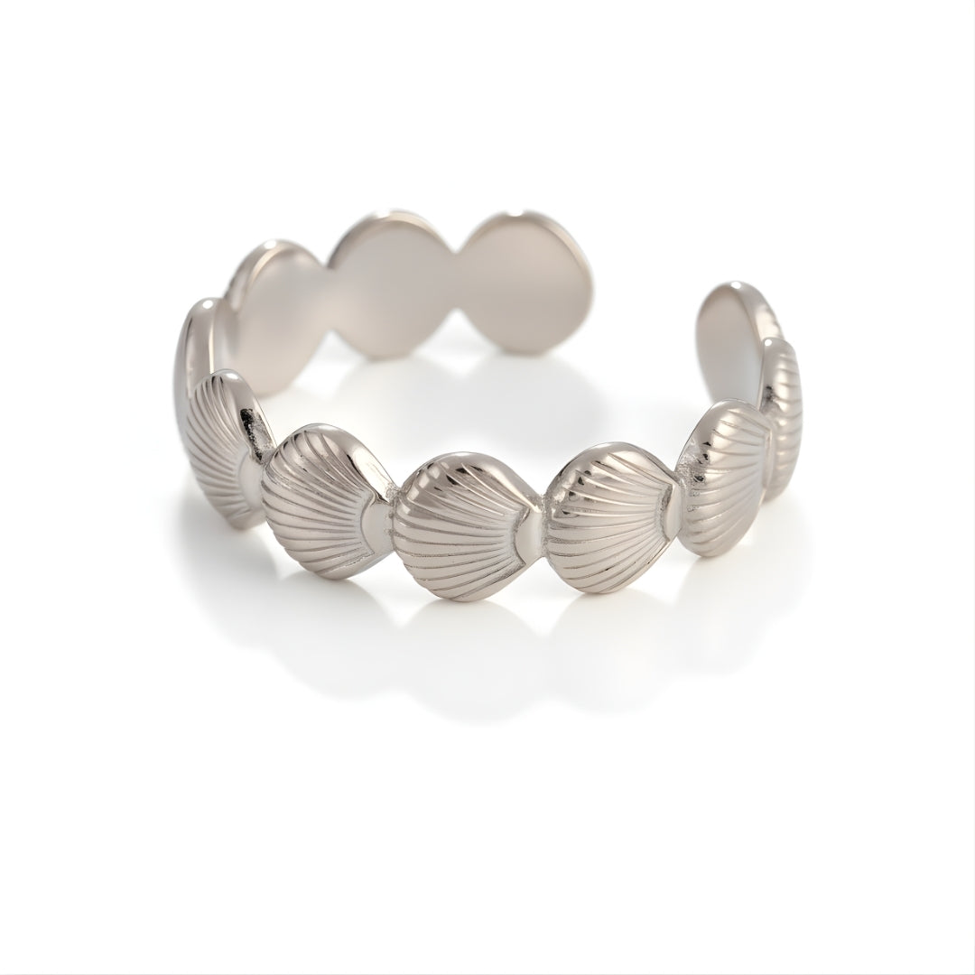 Close-up of Coral Sands Ring Perth Australia Houseofhide highlighting intricate silver seashell design.