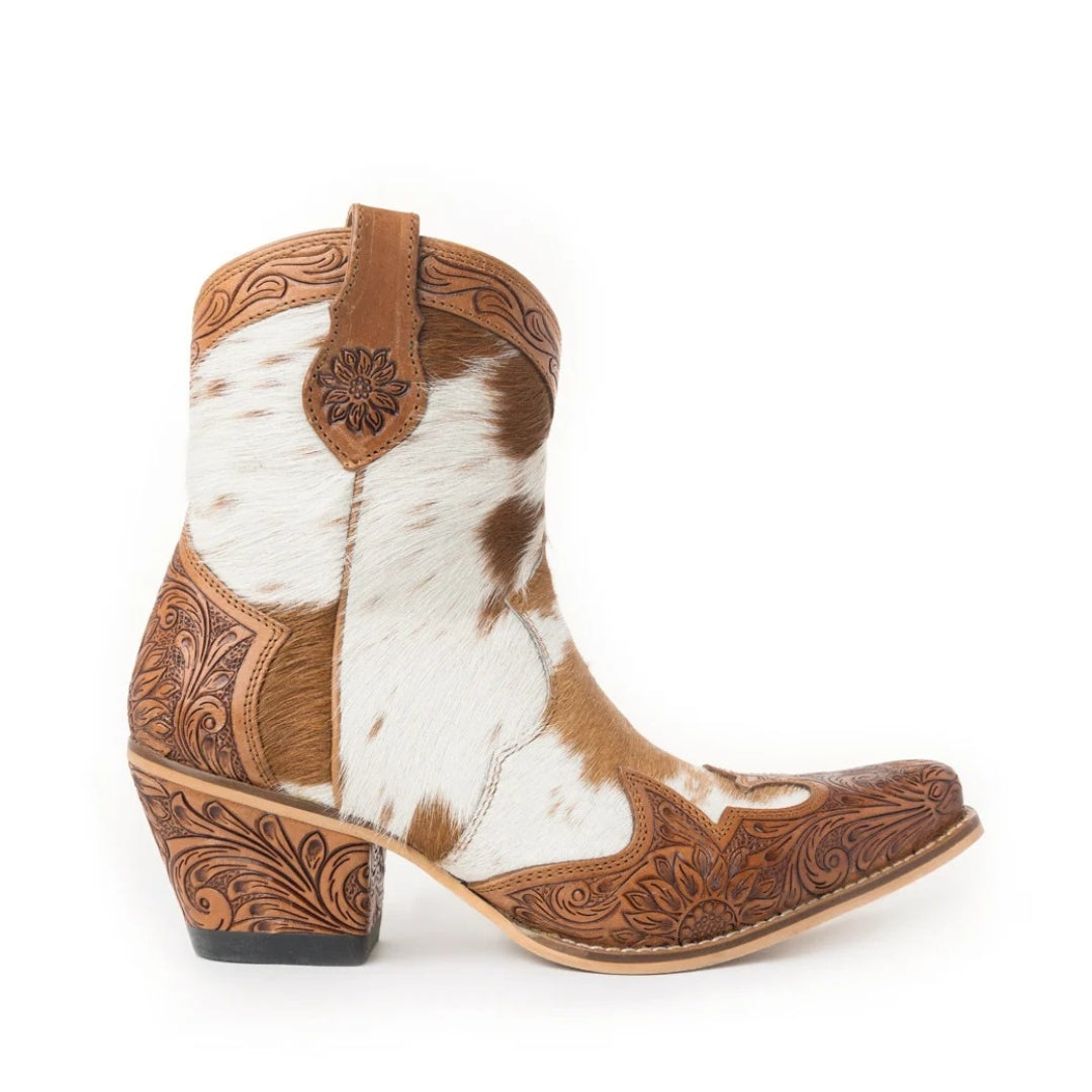 Georgia cowhide ankle boot with floral-tooled leather, a snip toe, decorated block heel and leather pull tab.