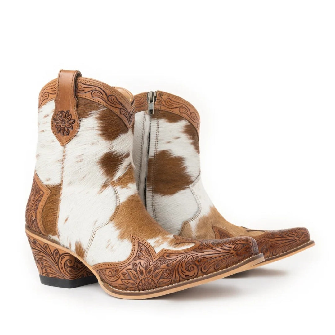 Pair of Georgia tan and white cowhide ankle boots with floral-tooled leather toes, block heels and side zips.
