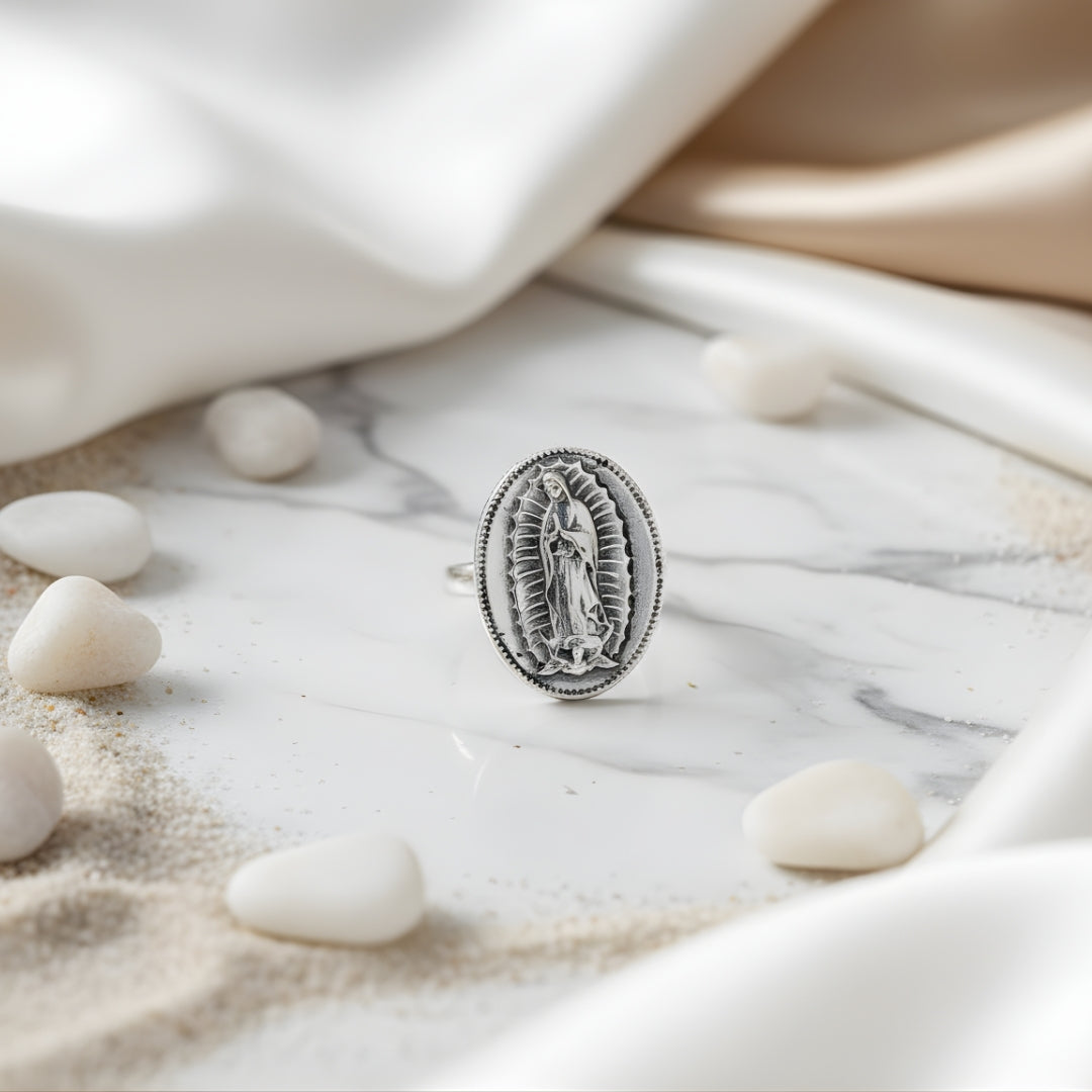Elegant handcrafted silver ring Perth Australia House of Hide product photo on white background