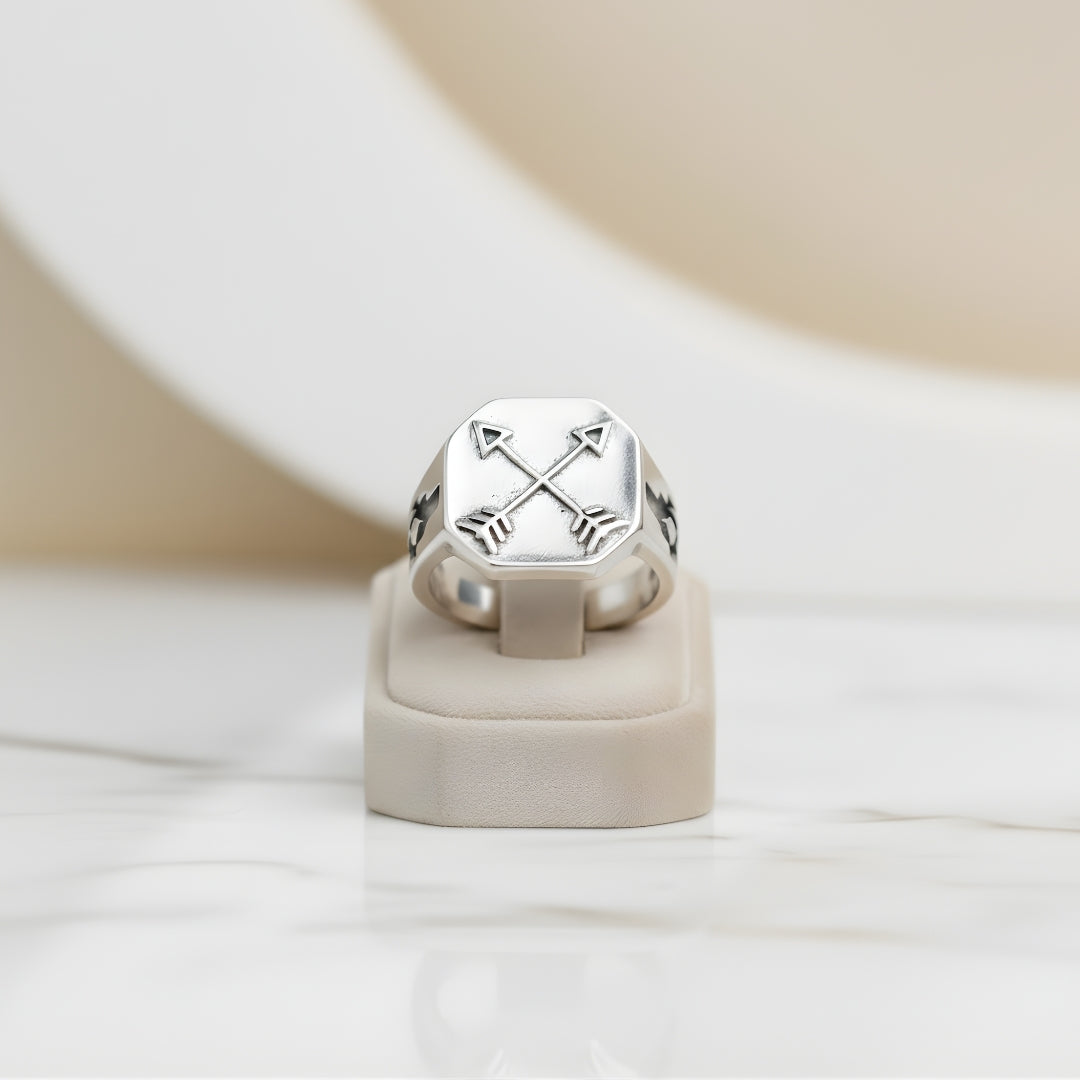 Island Voyager Ring House of Hide vintage-inspired silver ring with arrow motif