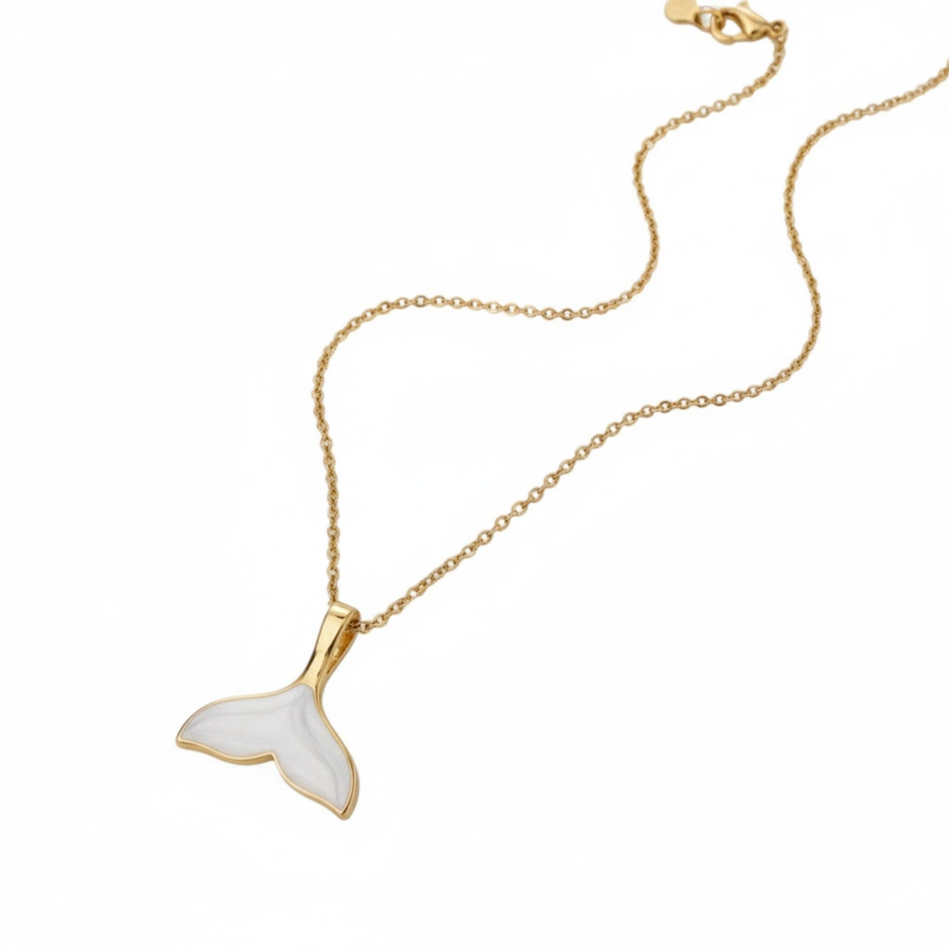Maravéa Charm Necklace displayed on neutral background, embodying freedom, ocean connection, and timeless sophistication.