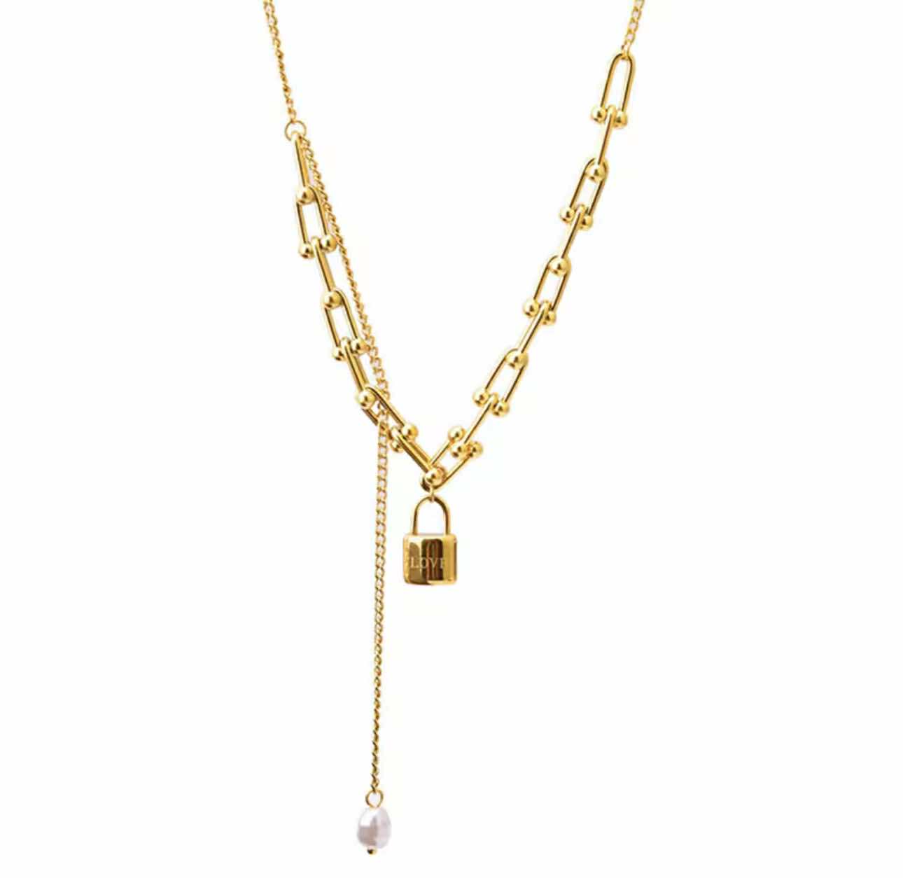 Waterproof gold necklace for women – country boho style with charm detail
