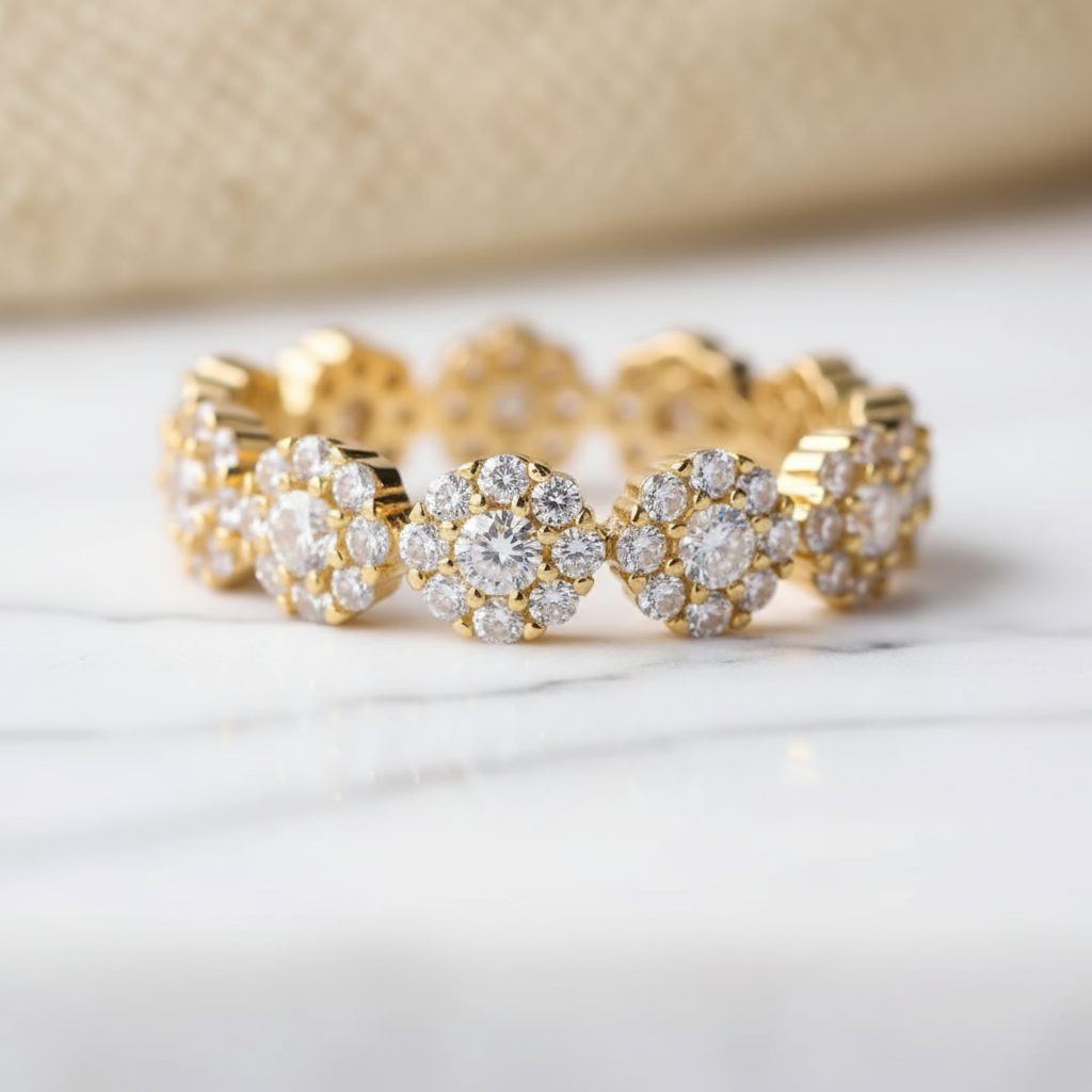 Aurelia Bloom Ring Perth Australia House of Hide gold ring with large central diamond and smaller surrounding stones