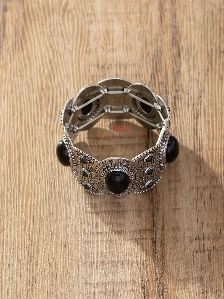 Bohemian western silver cuff bracelet size, black onyx statement jewelry, vintage wide link bracelet.