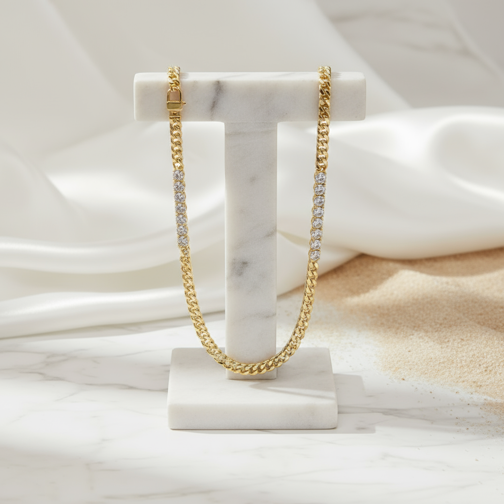 Golden link chain necklace inspired by tropical elegance – Houseofhide Perth online jewellery