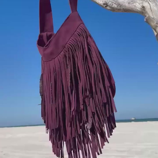 The Boho Burgundy Fringe Bag 2025 – A perfect combination of Western heritage and boho fashion.