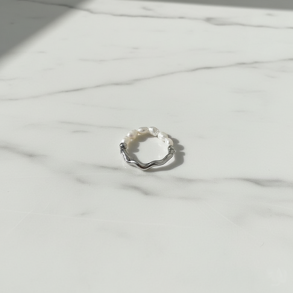Modern silver pearl ring Perth Australia – handcrafted coastal jewellery by Houseofhide