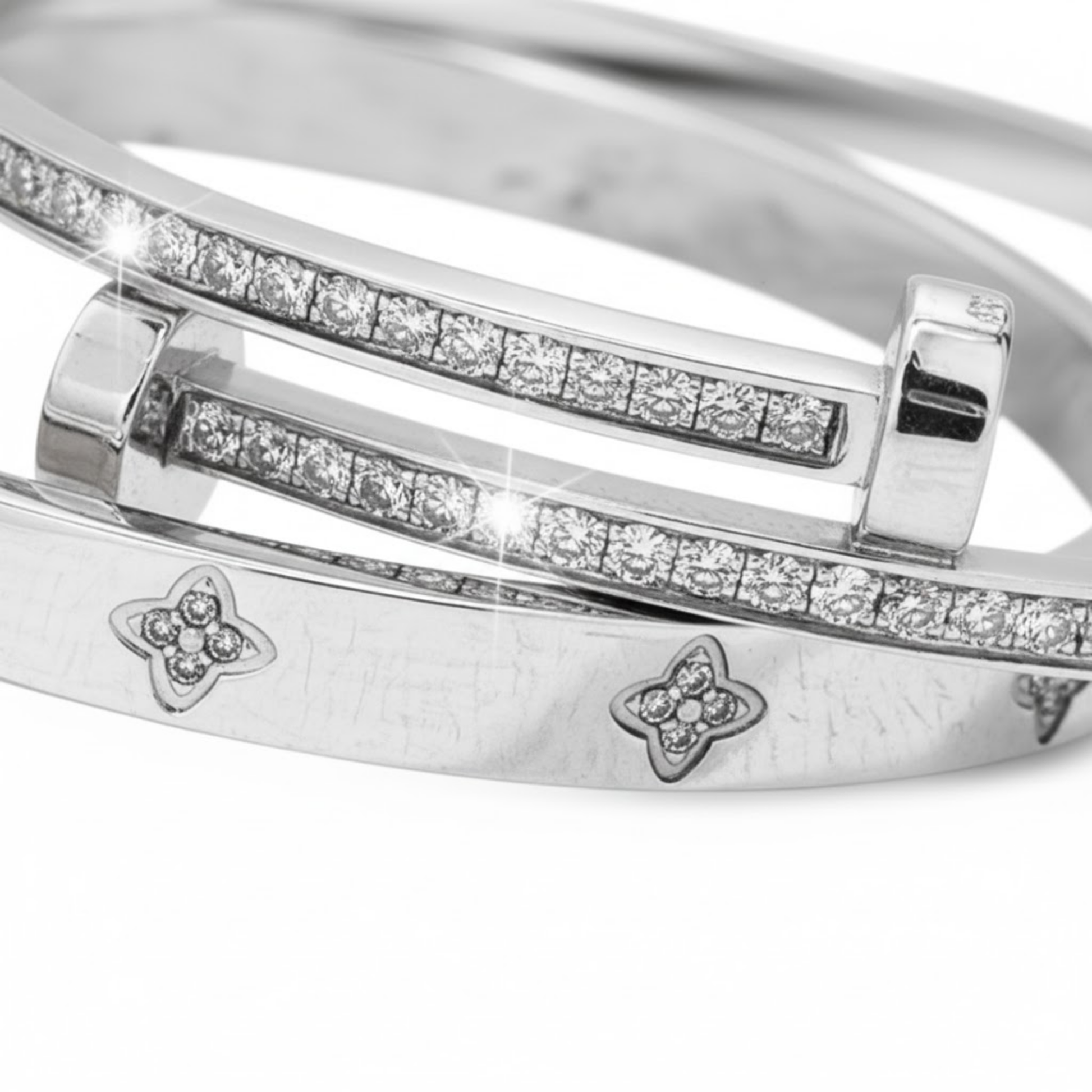 Silver Tropic Duo Bracelets Perth Australia Houseofhide styled with natural textures evoking tropical elegance and modern minimalism.